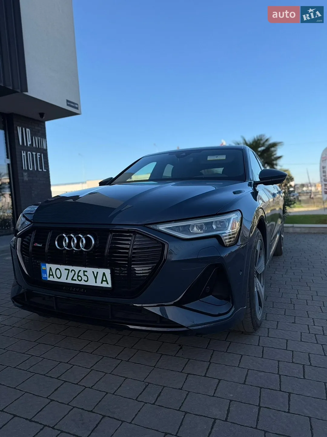 2022 Audi e-tron Sportback - мініатюра 3