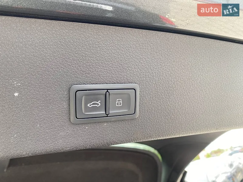 Audi e-tron Sportback 2021 VIN WA12AAGE2MB012331 фото оголошення 28 з 59