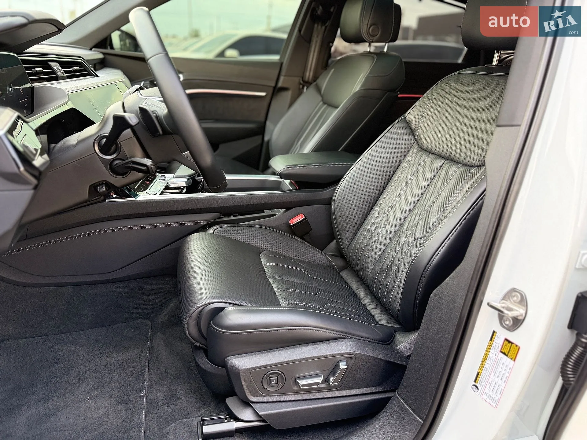 2022 Audi e-tron Sportback - мініатюра 20