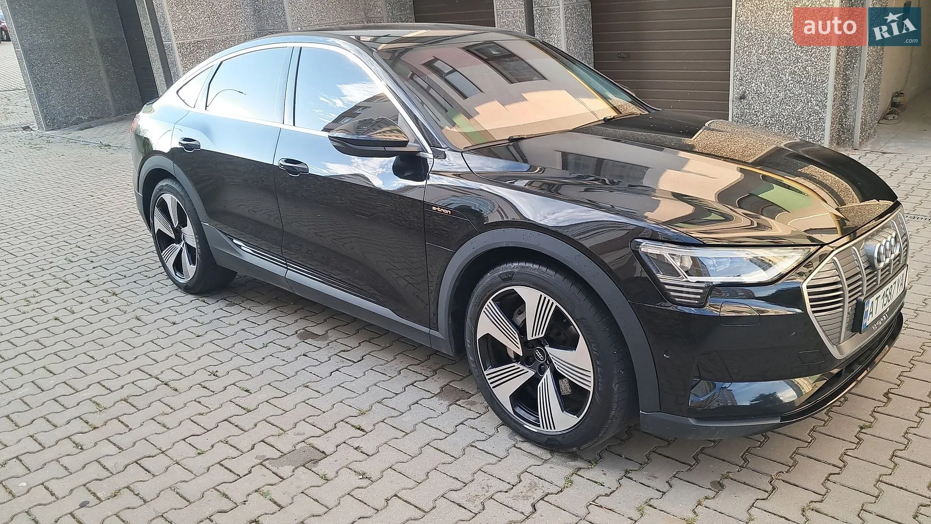 2020 Audi e-tron Sportback - мініатюра 5