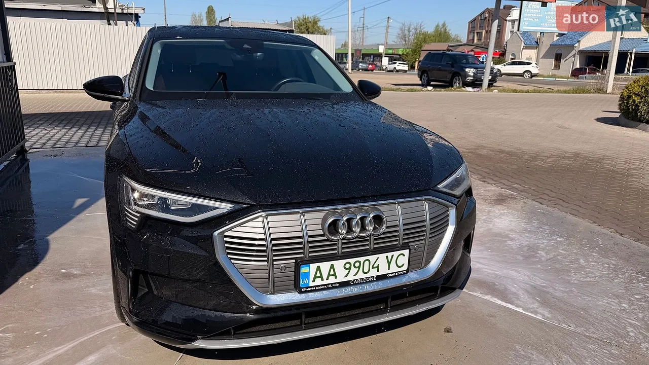 2020 Audi e-tron Sportback - мініатюра 11