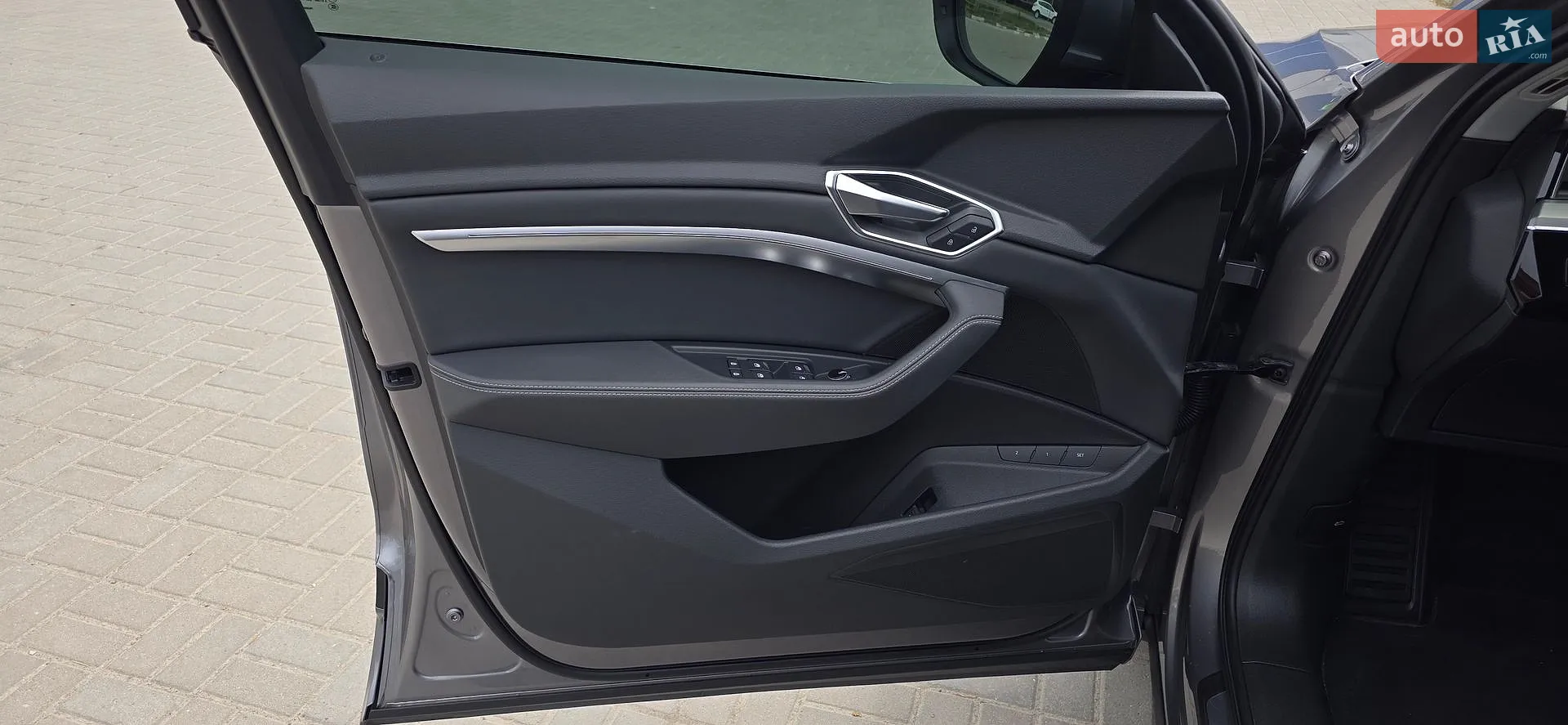 2020 Audi e-tron Sportback - мініатюра 37