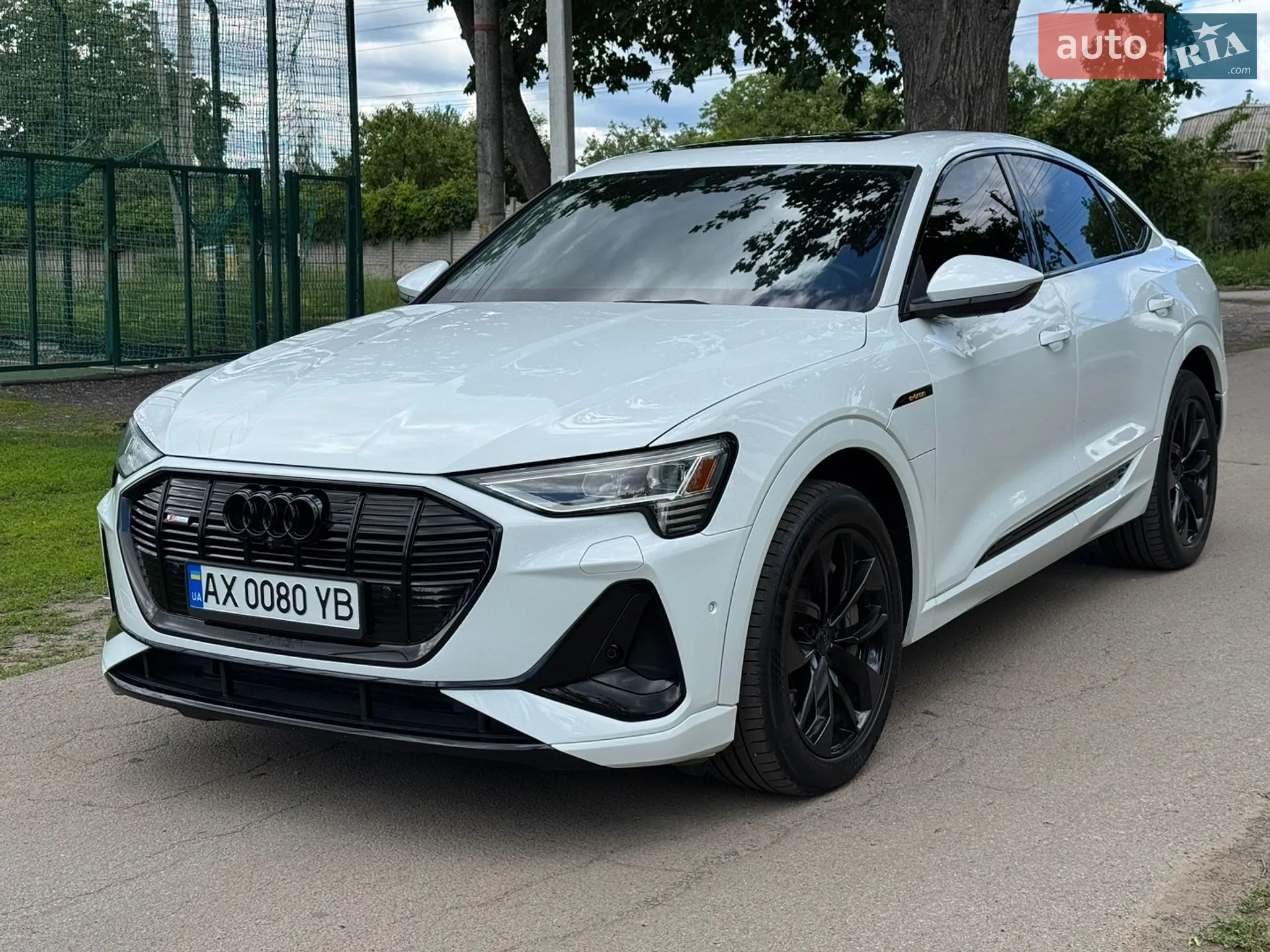 2020 Audi e-tron Sportback - мініатюра 9