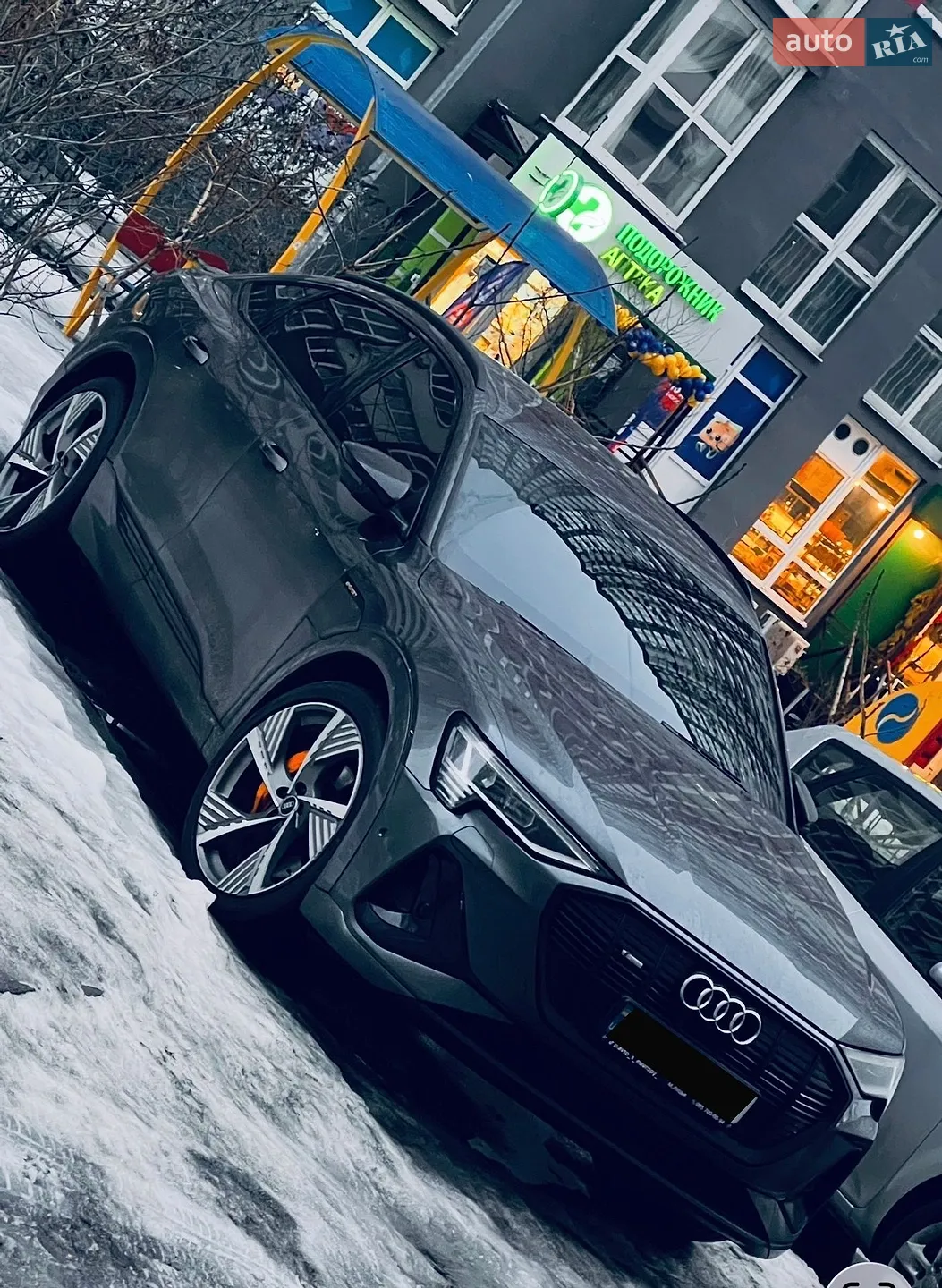 2021 Audi e-tron Sportback - мініатюра 4