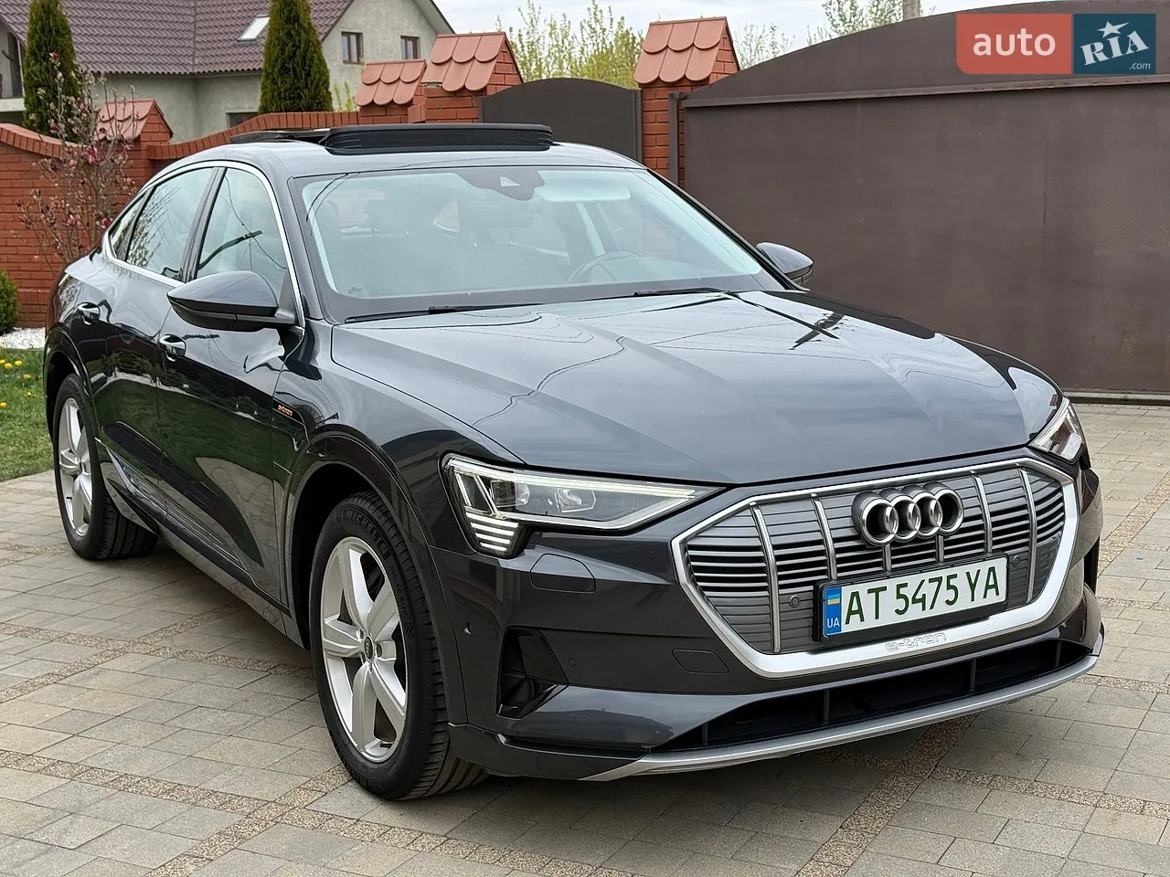 2021 Audi RS e-tron GT - мініатюра 37