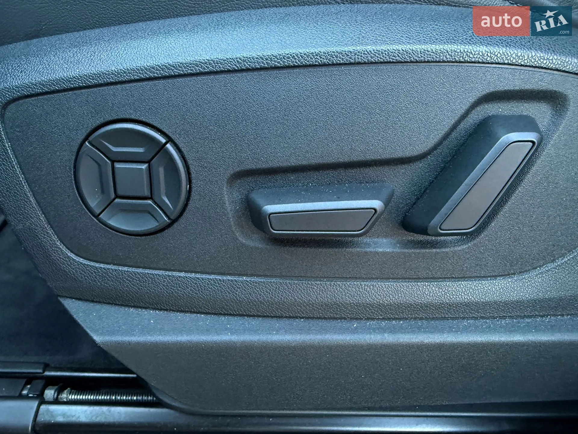2020 Audi e-tron Sportback - мініатюра 17