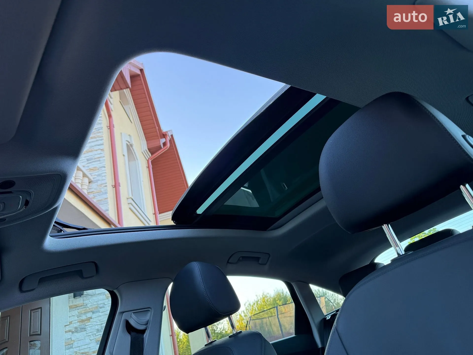 2020 Audi e-tron Sportback - мініатюра 10