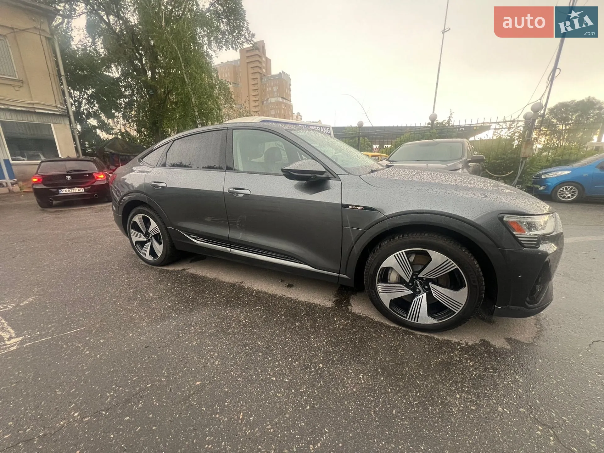 2020 Audi e-tron Sportback - мініатюра 10