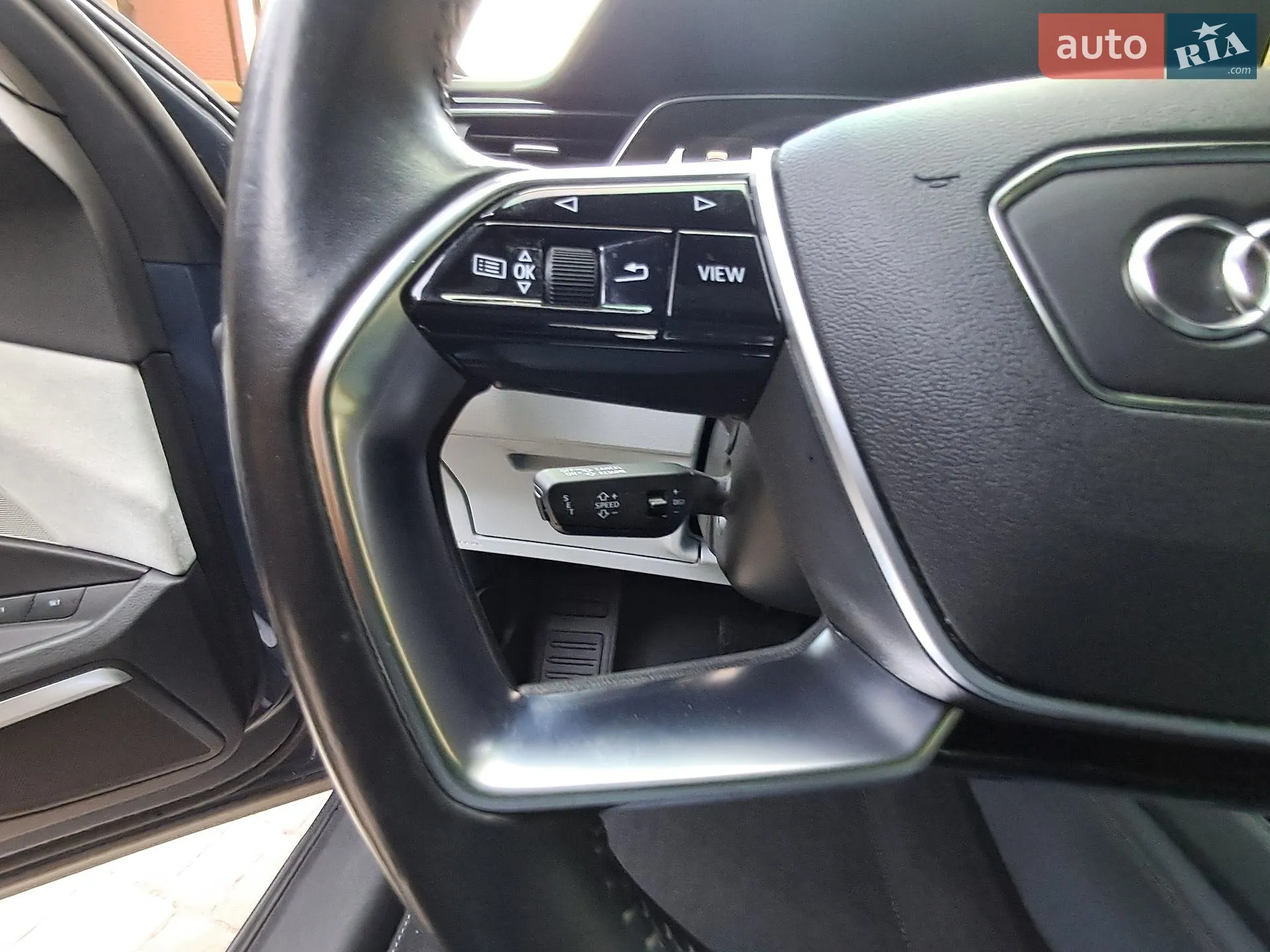 2020 Audi e-tron Sportback - мініатюра 19