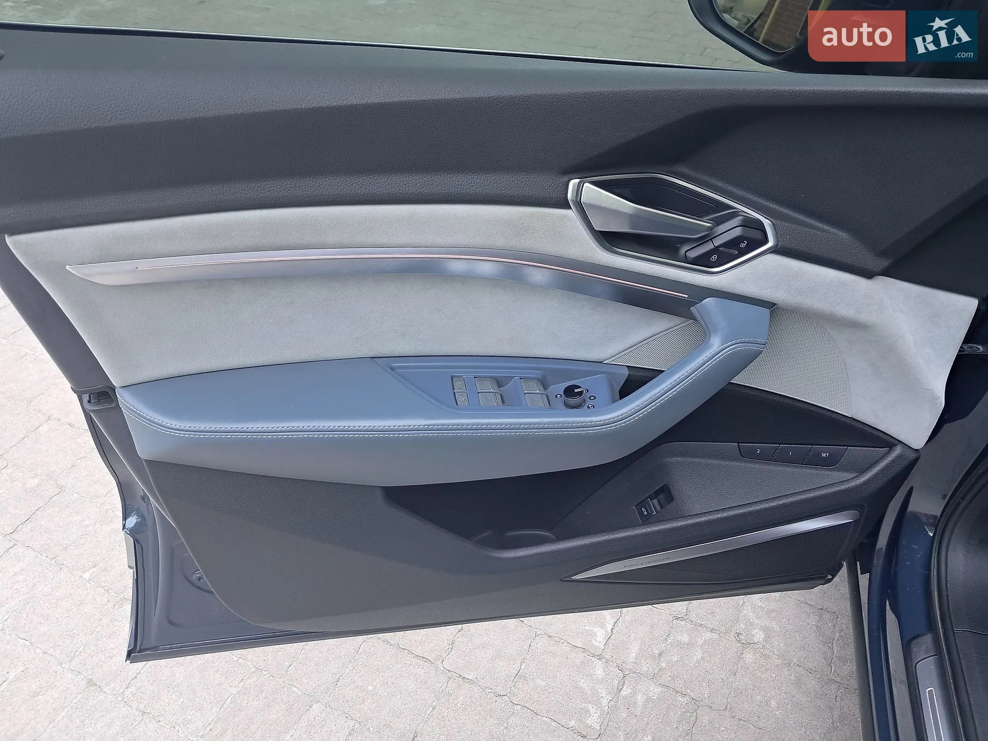 2020 Audi e-tron Sportback - мініатюра 24