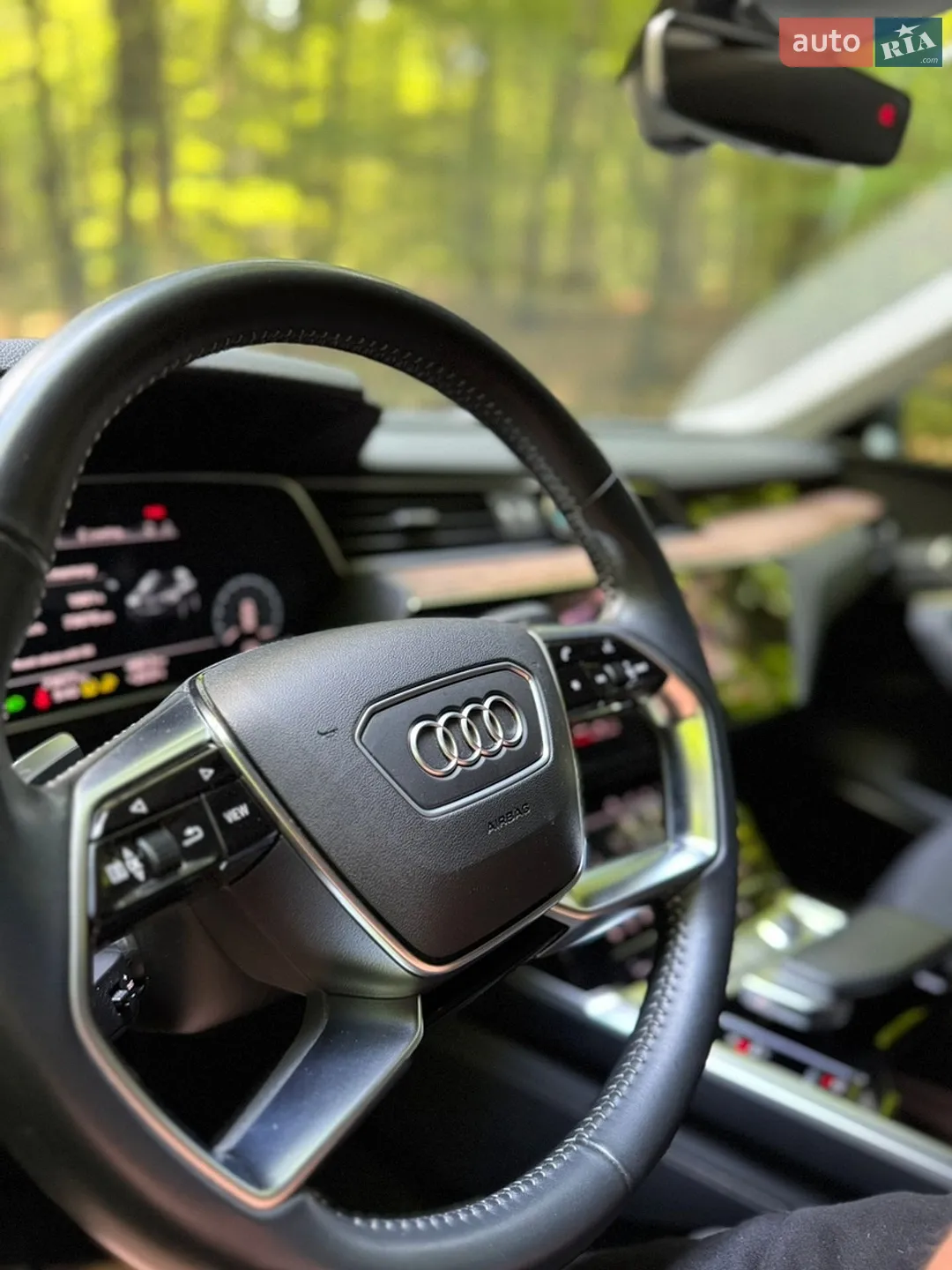 2020 Audi e-tron Sportback - мініатюра 16