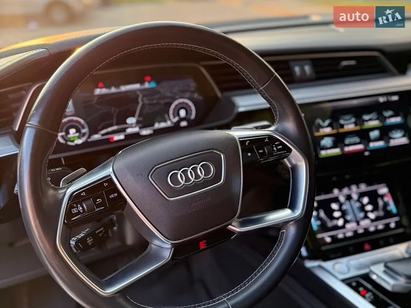 Audi e-tron Sportback 2020 VIN WAUZZZGE6LB029334 фото оголошення 28 з 70