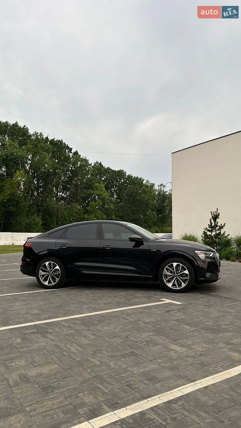 Audi e-tron Sportback 2020 VIN WA11AAGE6MB001733 фото оголошення 2 з 11