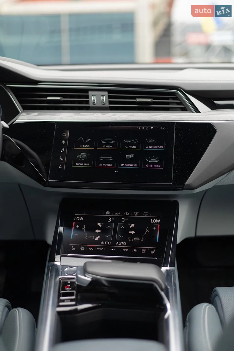 2020 Audi e-tron Sportback - мініатюра 15