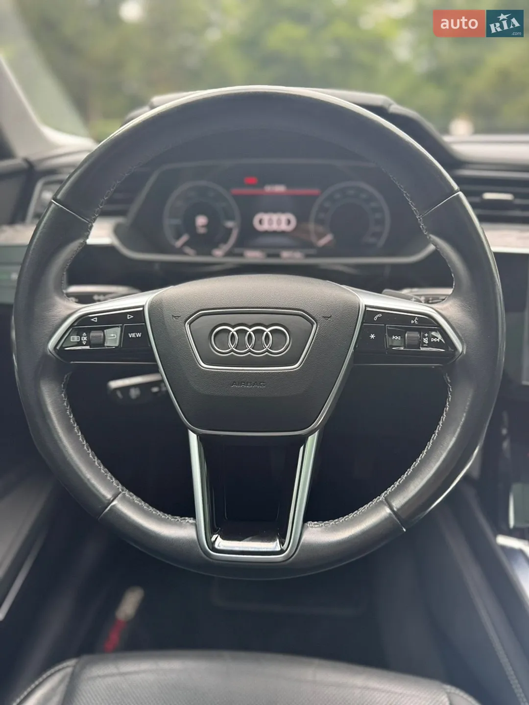 2022 Audi e-tron Sportback - мініатюра 43