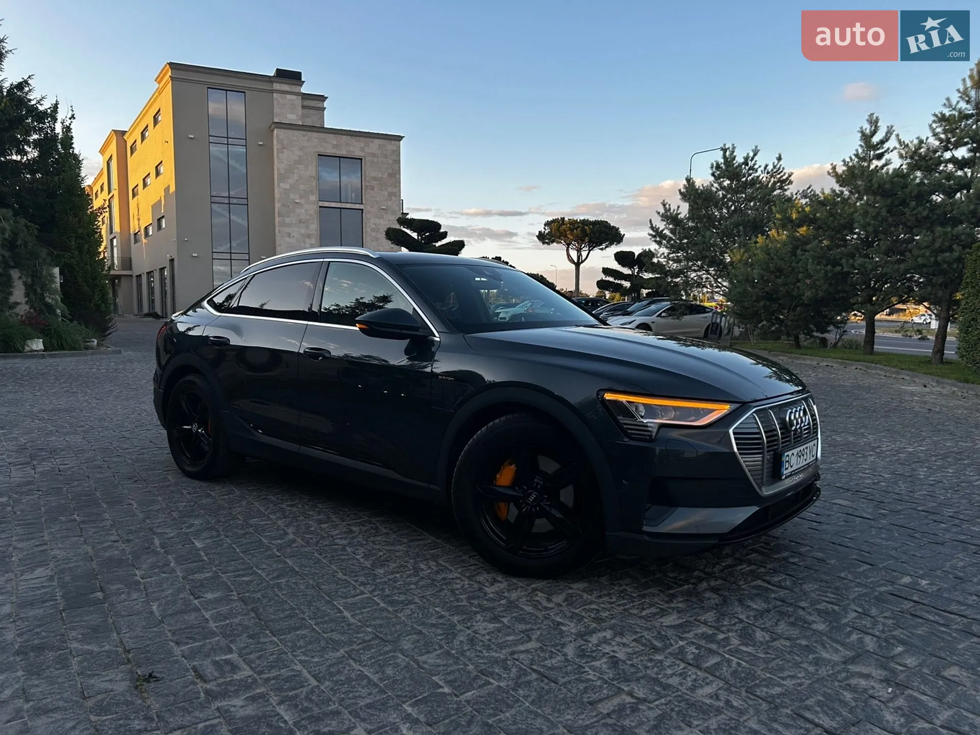 2021 Audi e-tron Sportback - мініатюра 12
