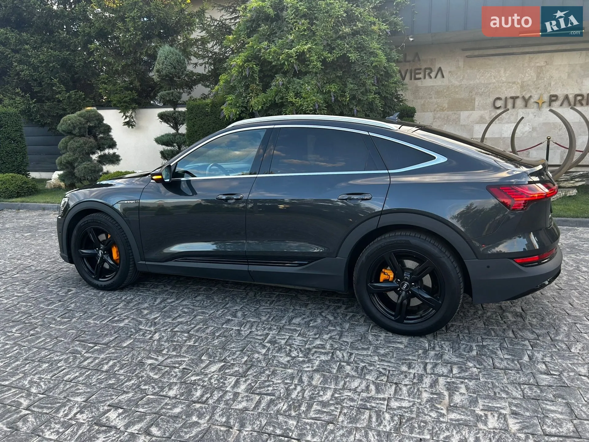 2021 Audi e-tron Sportback - мініатюра 36