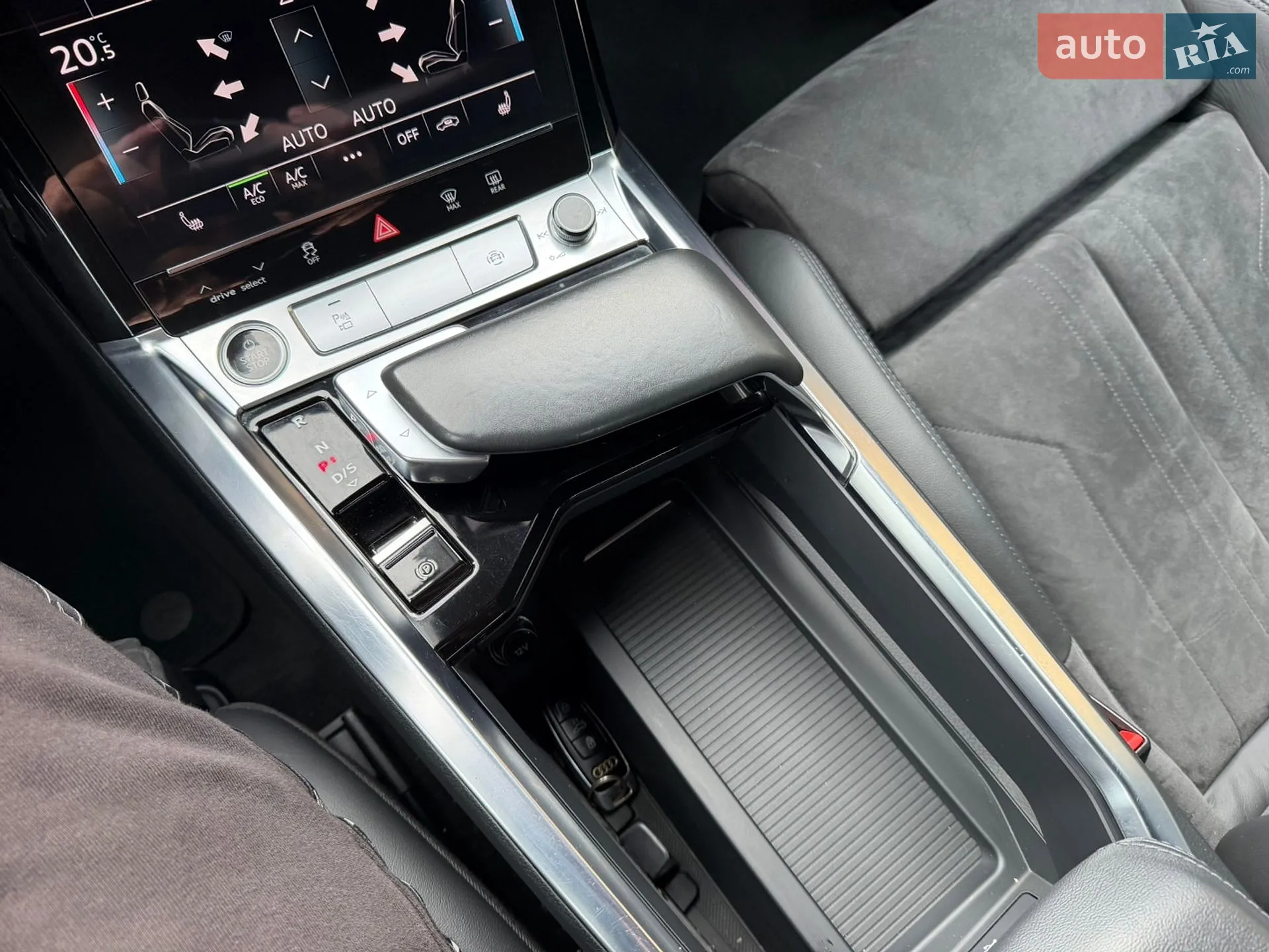 2020 Audi e-tron Sportback - мініатюра 77