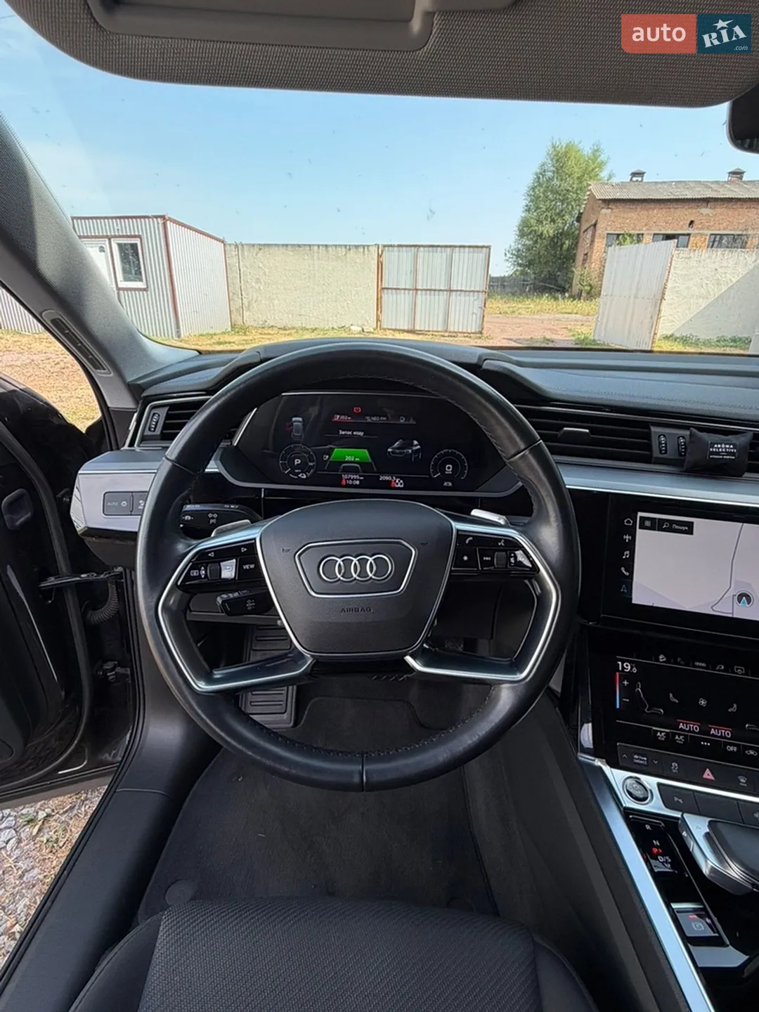 2020 Audi e-tron Sportback - мініатюра 26