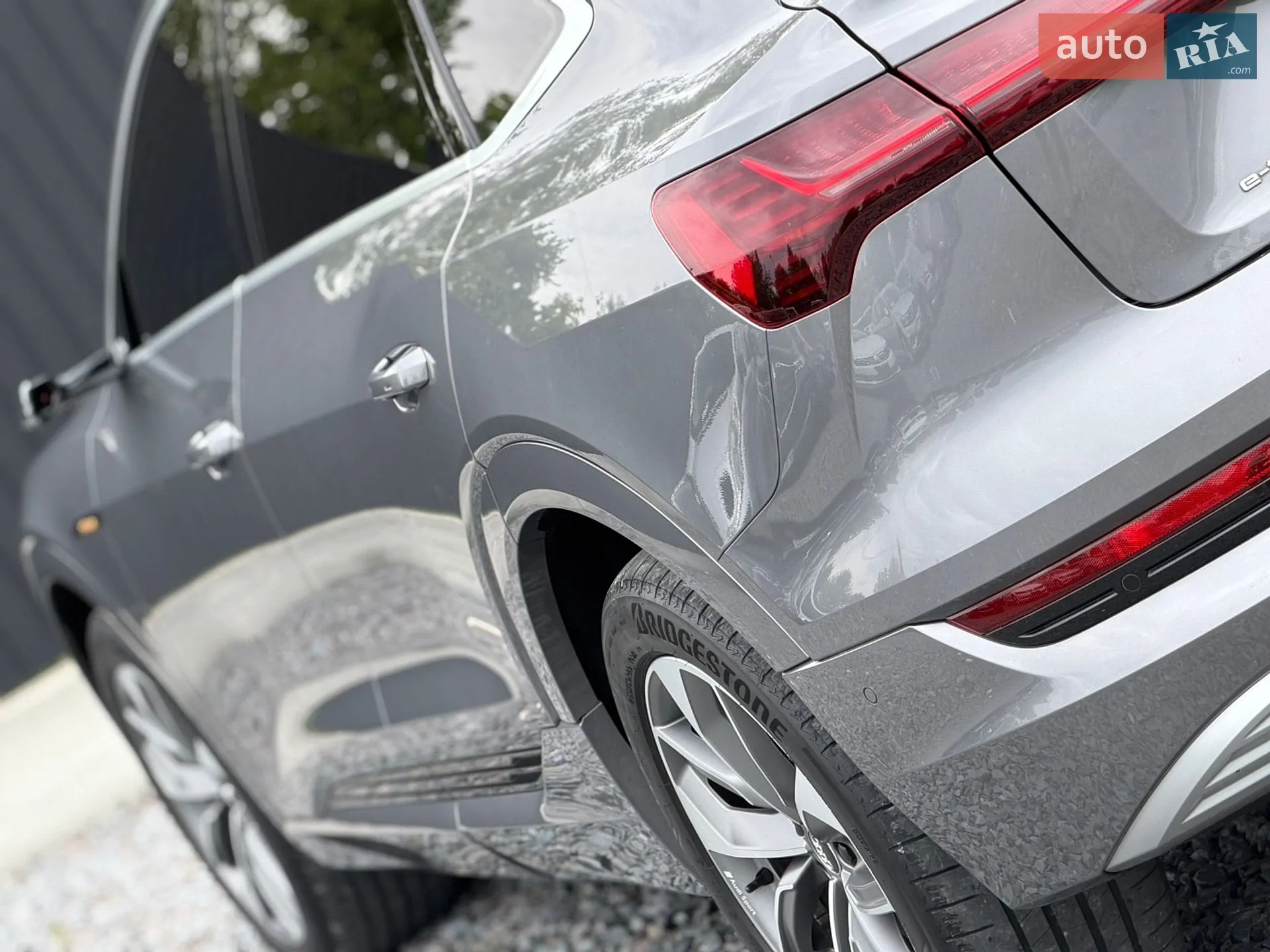 2020 Audi e-tron Sportback - мініатюра 15