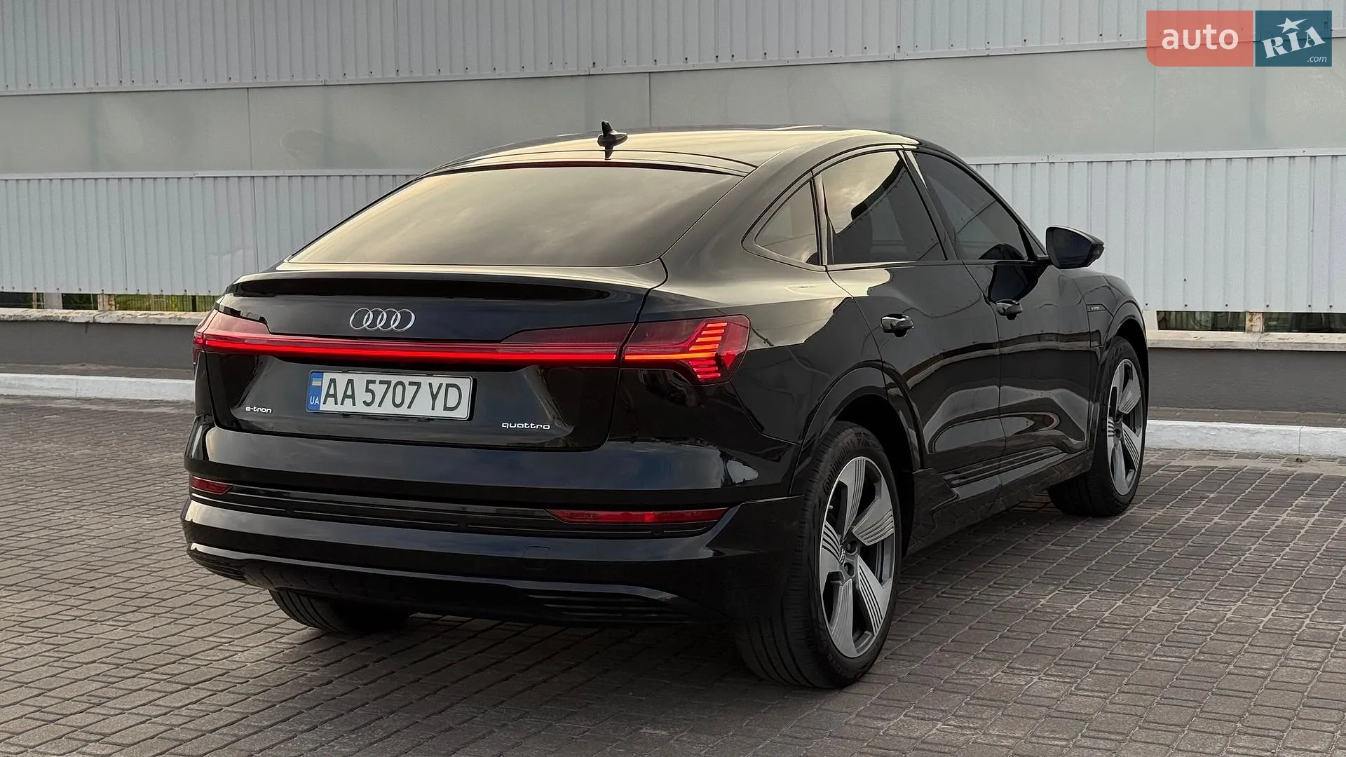 2020 Audi e-tron Sportback - мініатюра 6