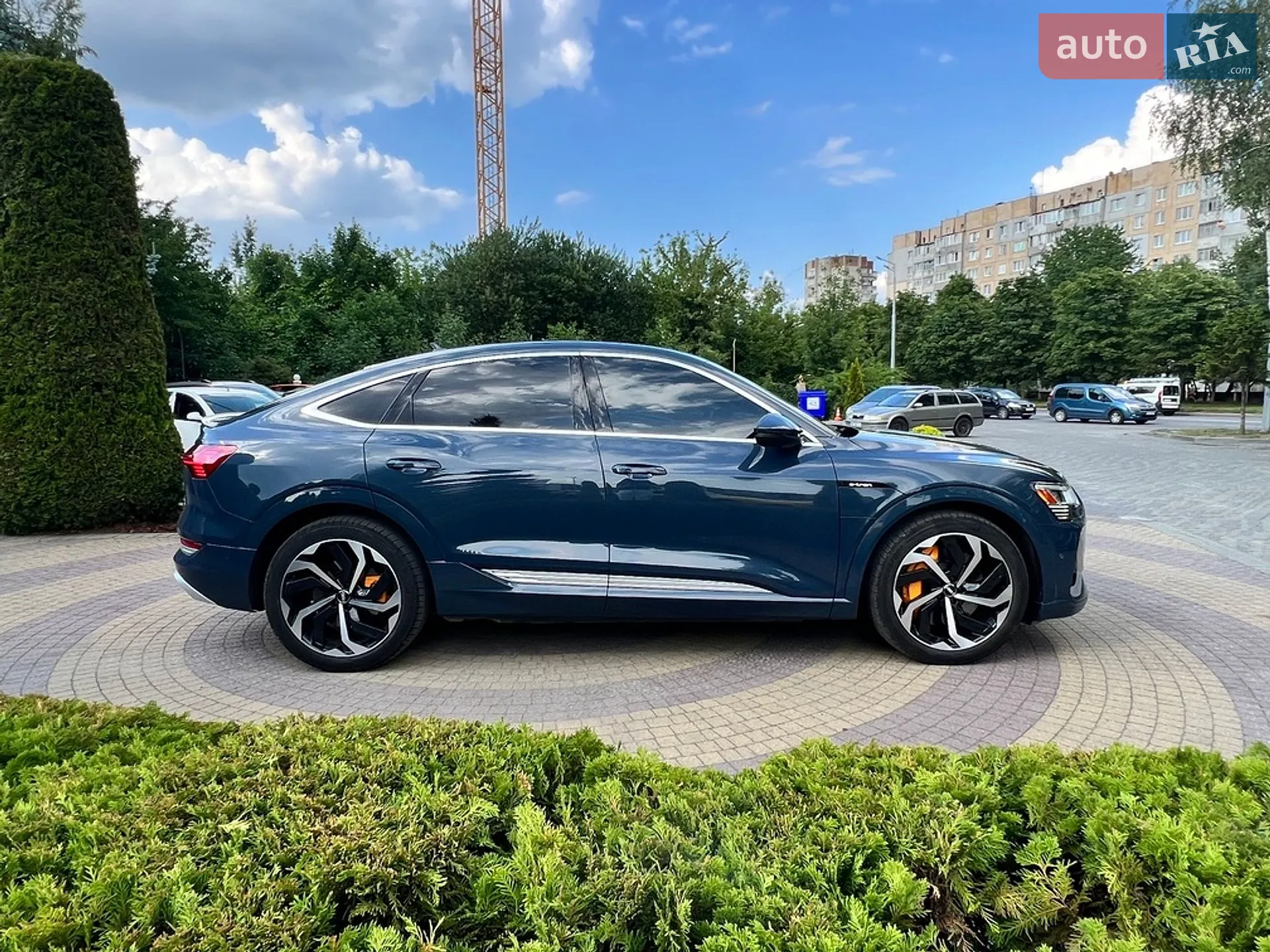 2020 Audi e-tron Sportback - мініатюра 8