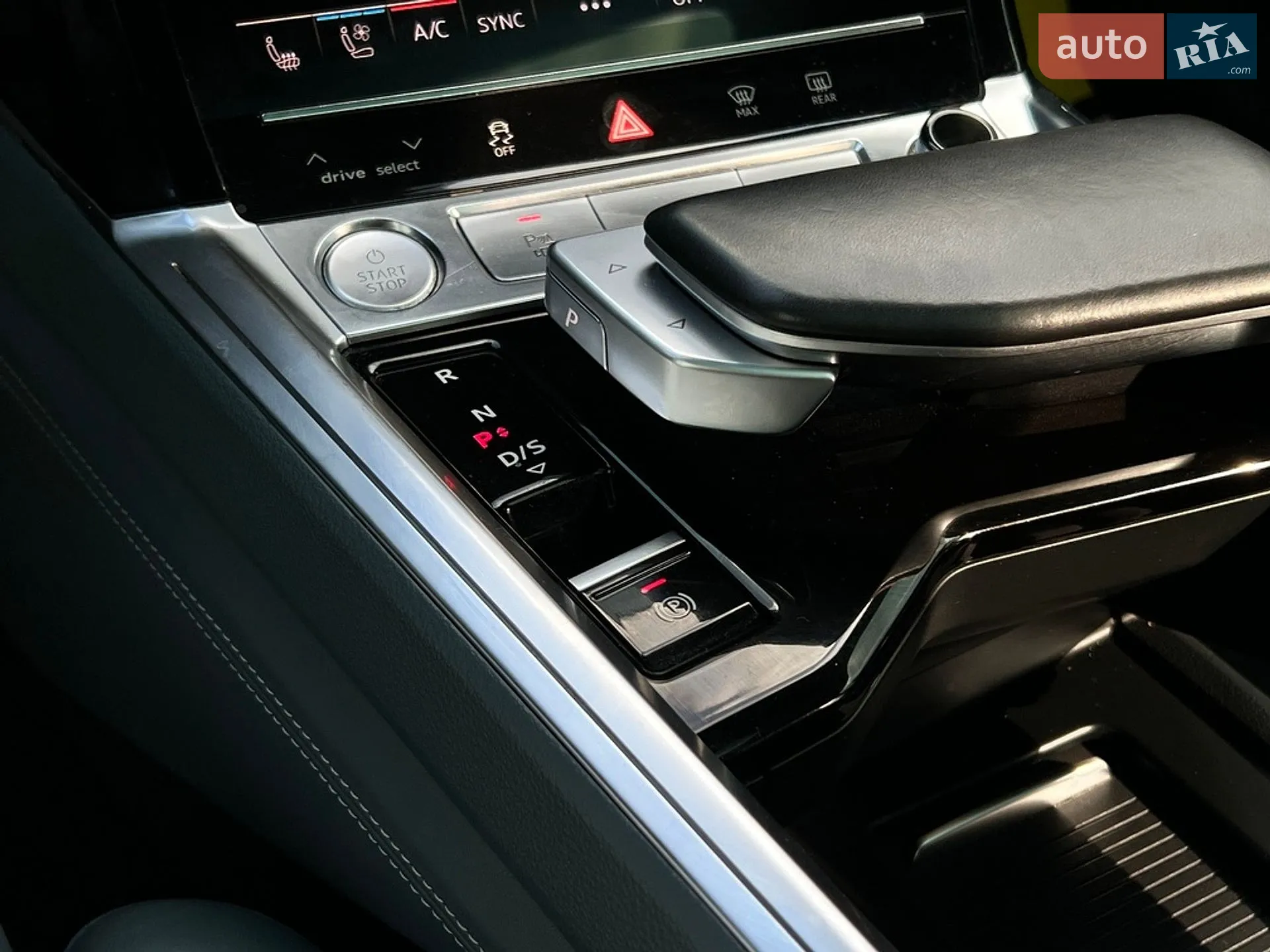 2020 Audi e-tron Sportback - мініатюра 23