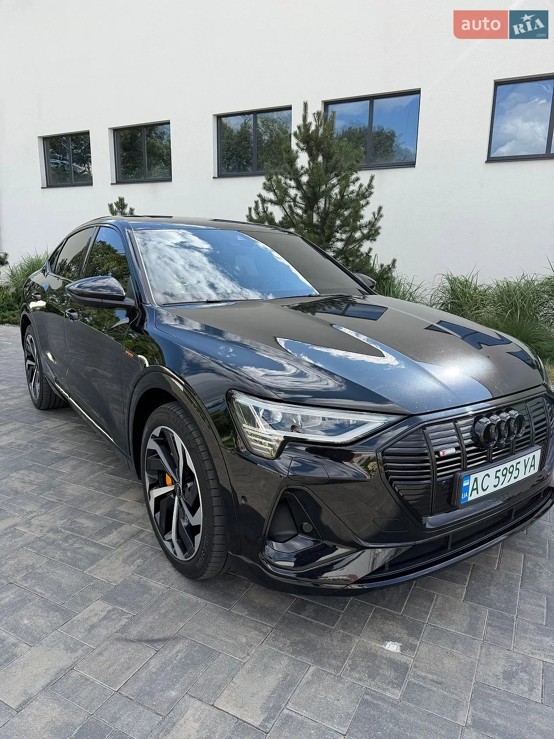 2022 Audi e-tron Sportback - мініатюра 3