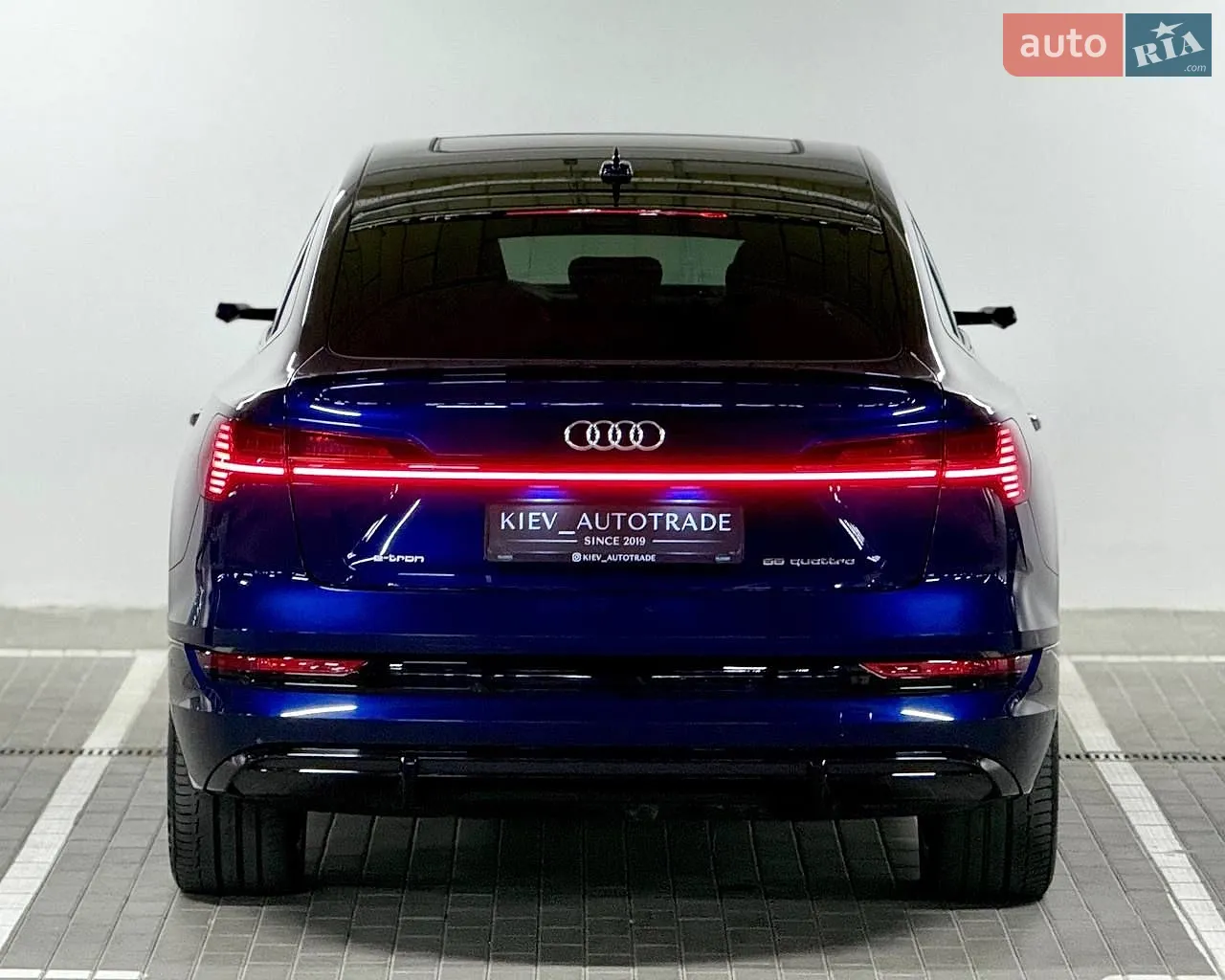 2020 Audi e-tron Sportback - мініатюра 16