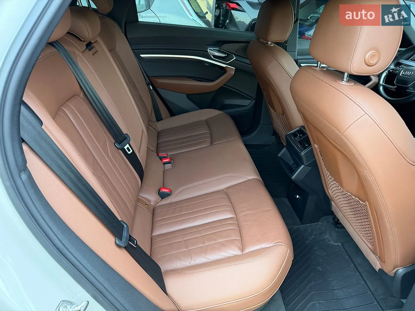 2021 Audi e-tron Sportback - мініатюра 24