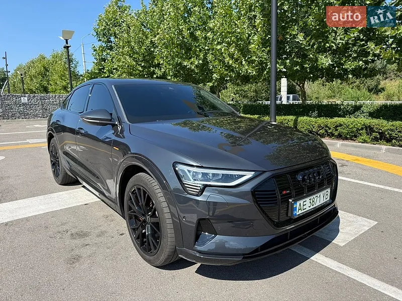 Audi e-tron Sportback