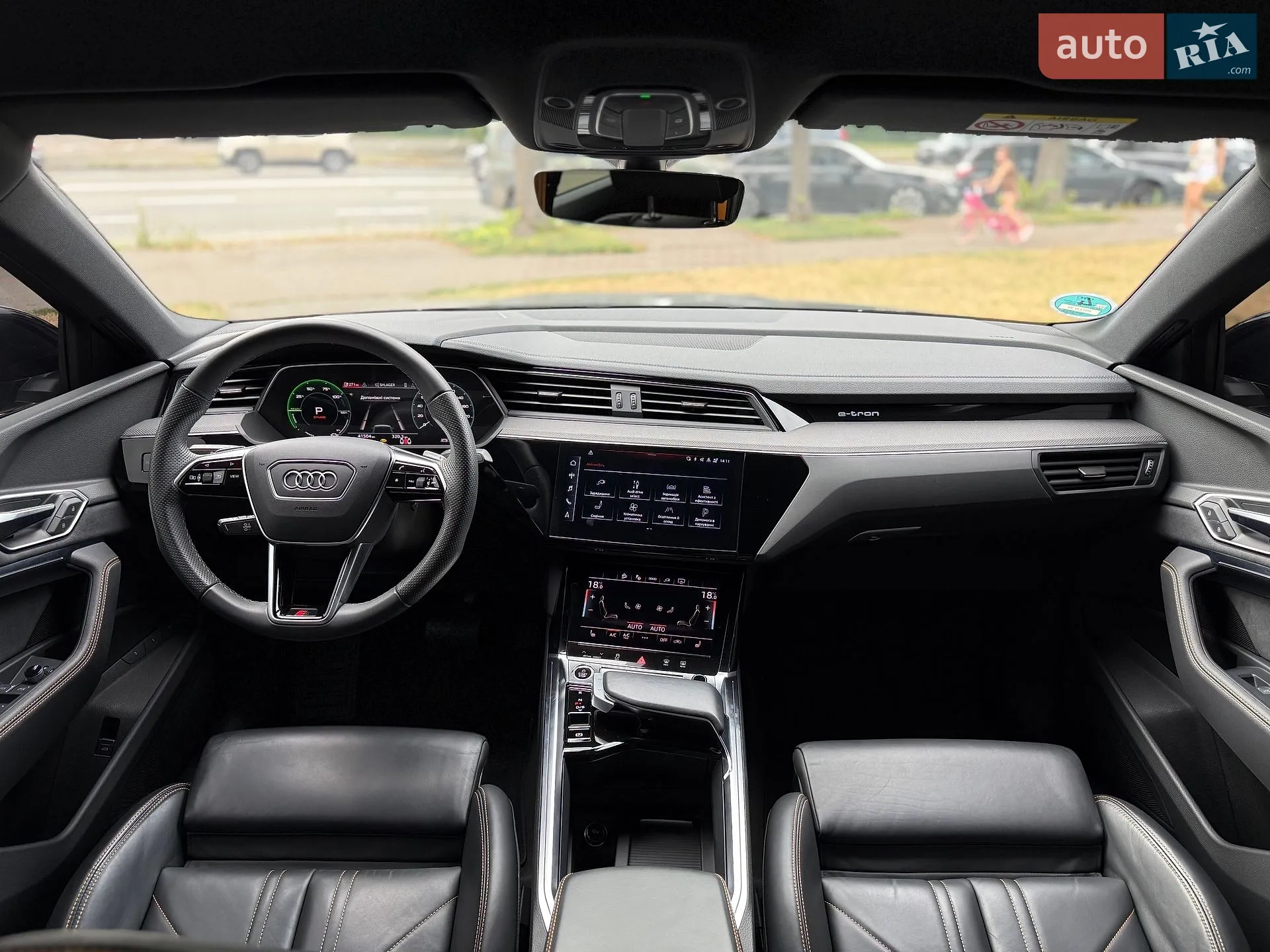 2022 Audi e-tron Sportback - мініатюра 15