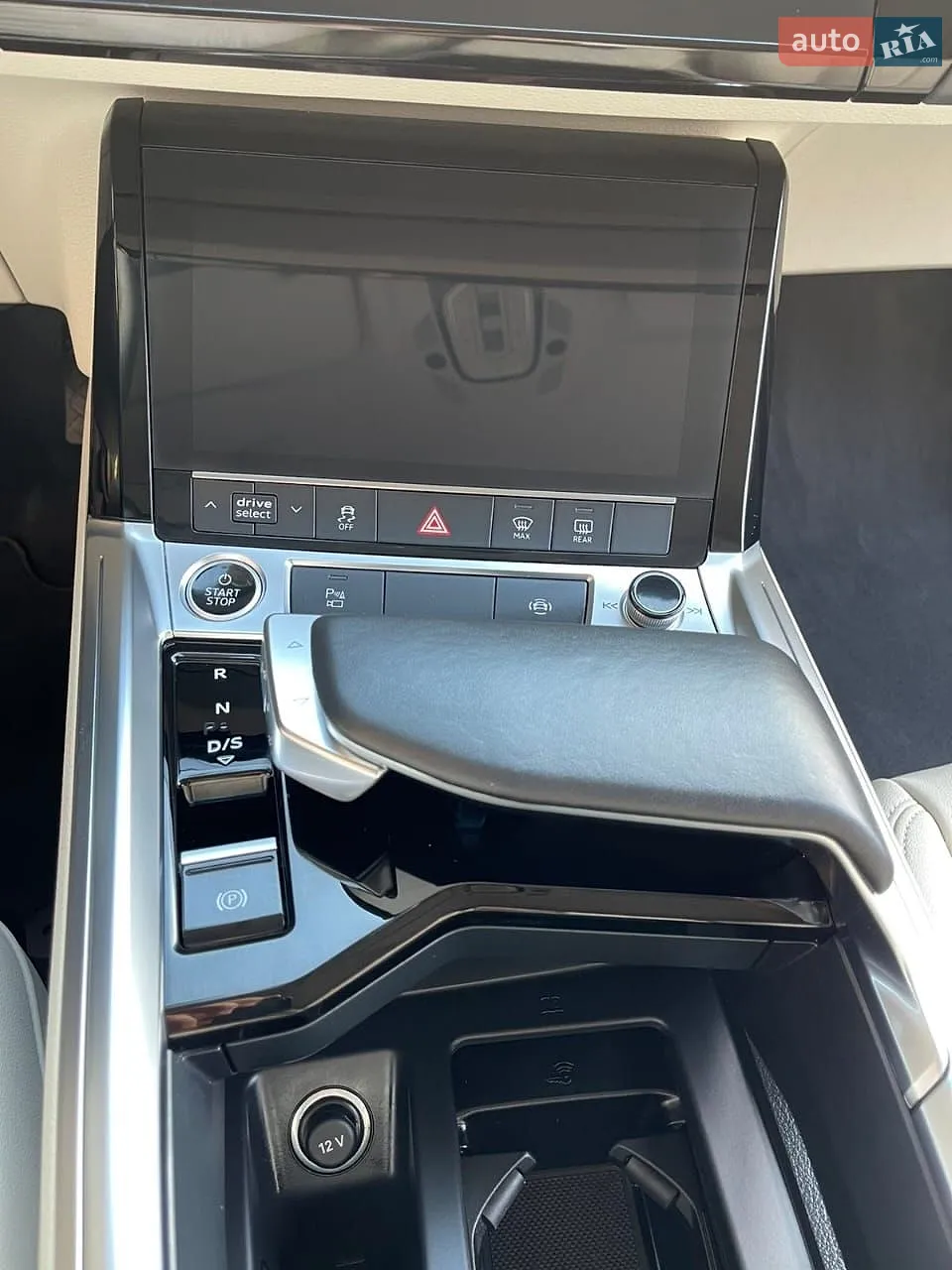 2020 Audi e-tron Sportback - мініатюра 23