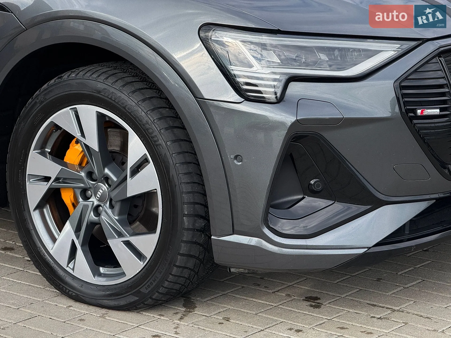 2020 Audi e-tron Sportback - мініатюра 4