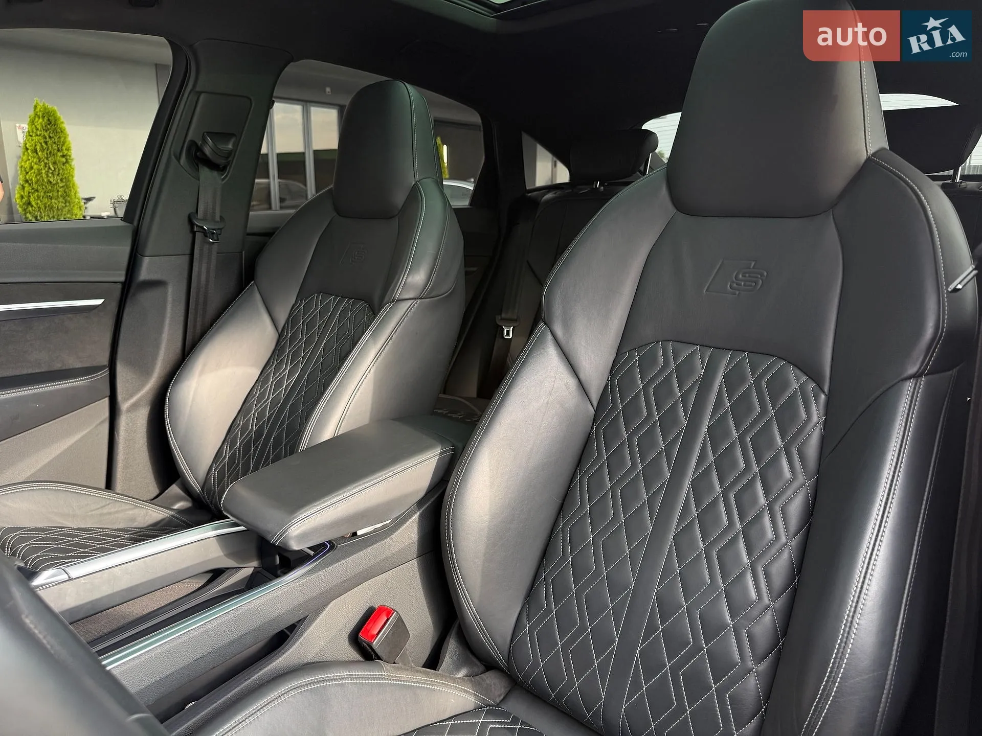 2020 Audi e-tron Sportback - мініатюра 47