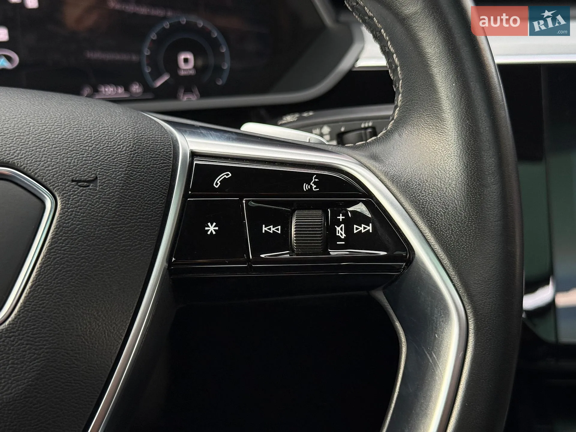 2020 Audi e-tron Sportback - мініатюра 50