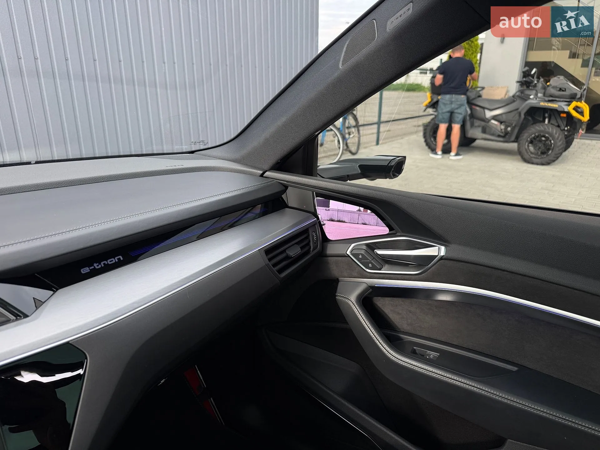 2020 Audi e-tron Sportback - мініатюра 55