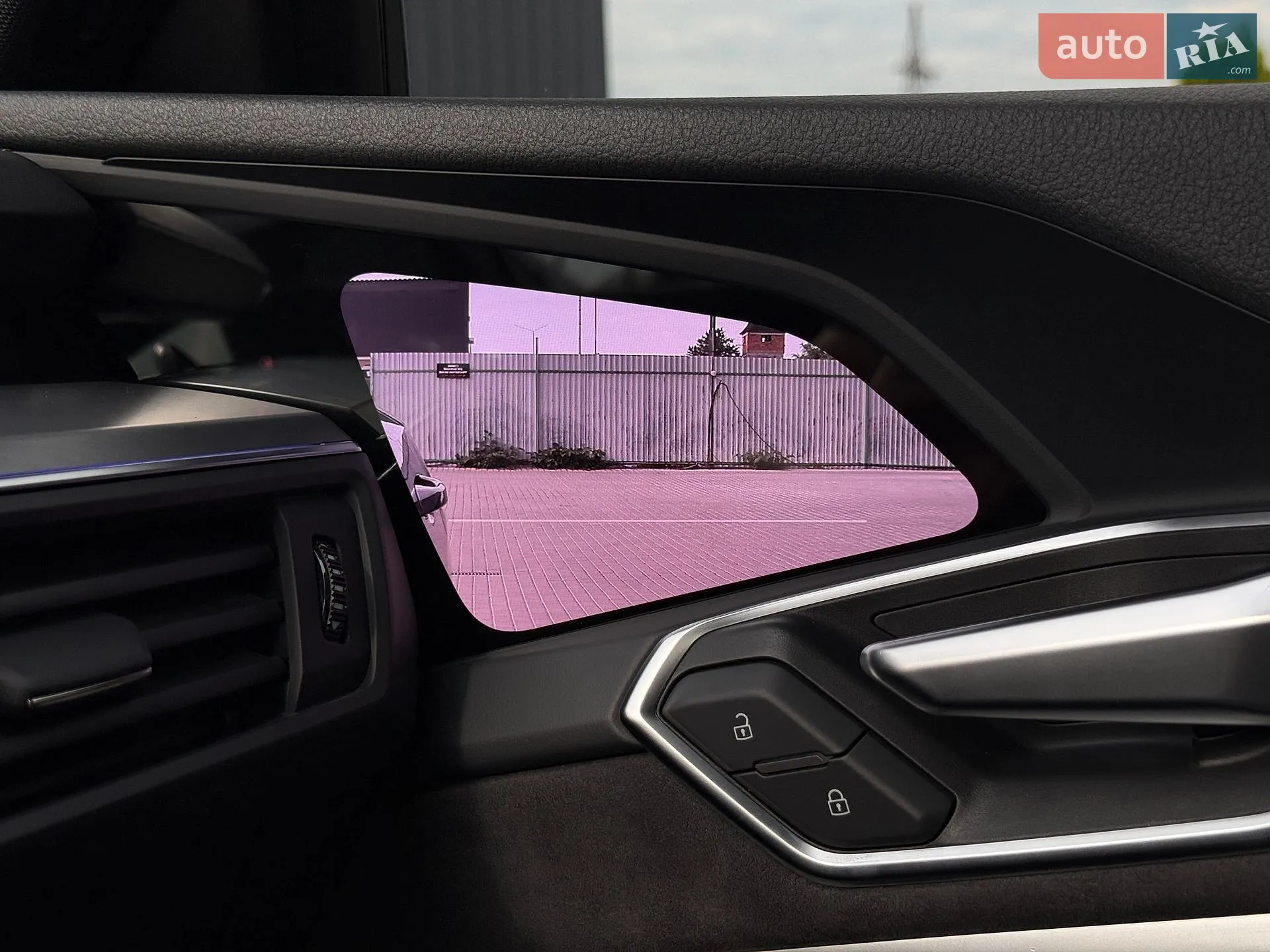 2020 Audi e-tron Sportback - мініатюра 67