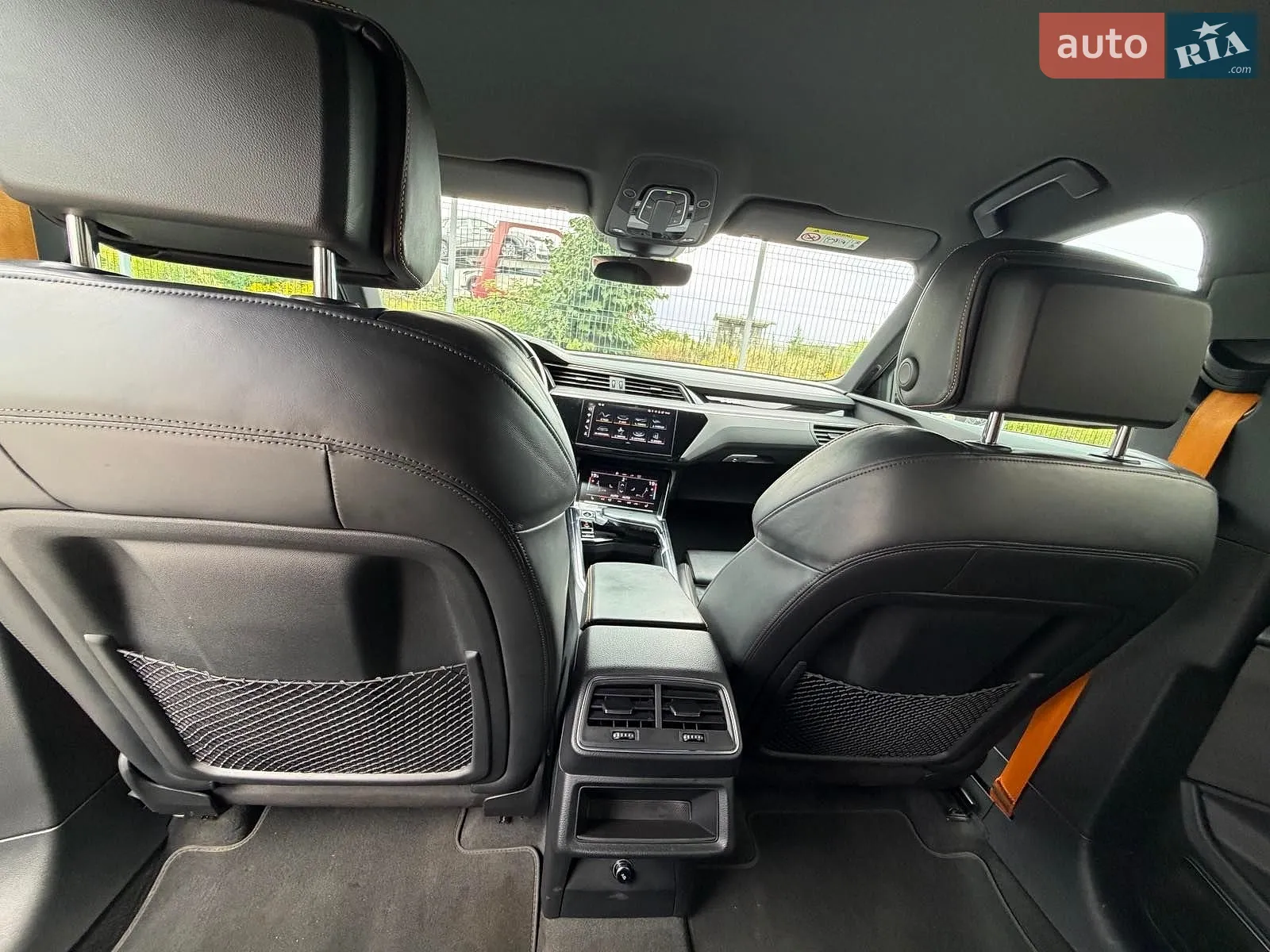 2022 Audi e-tron Sportback - мініатюра 18