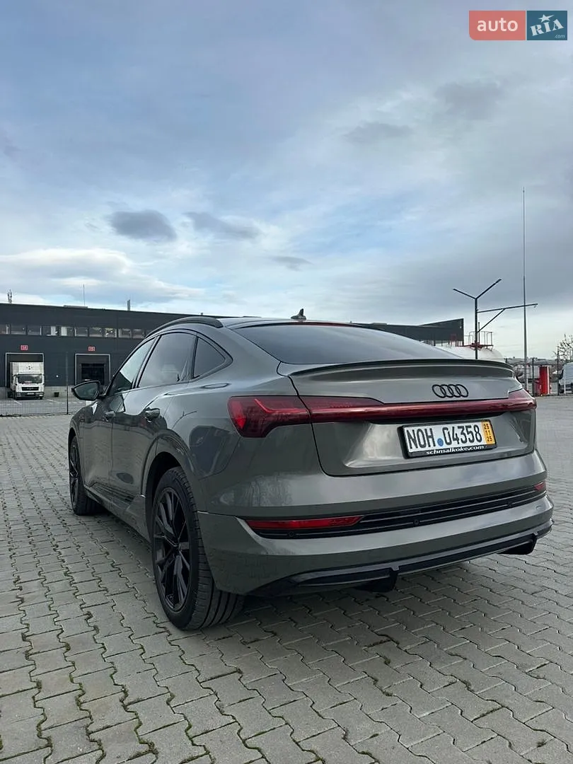 2022 Audi e-tron Sportback - мініатюра 25