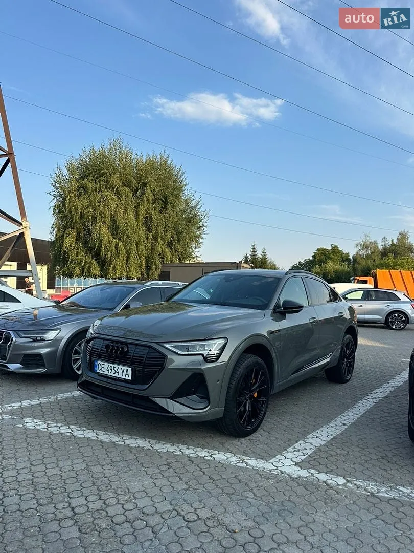 2022 Audi e-tron Sportback - мініатюра 9