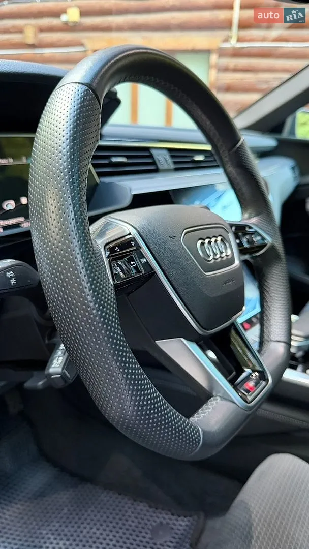 2022 Audi e-tron Sportback - мініатюра 36