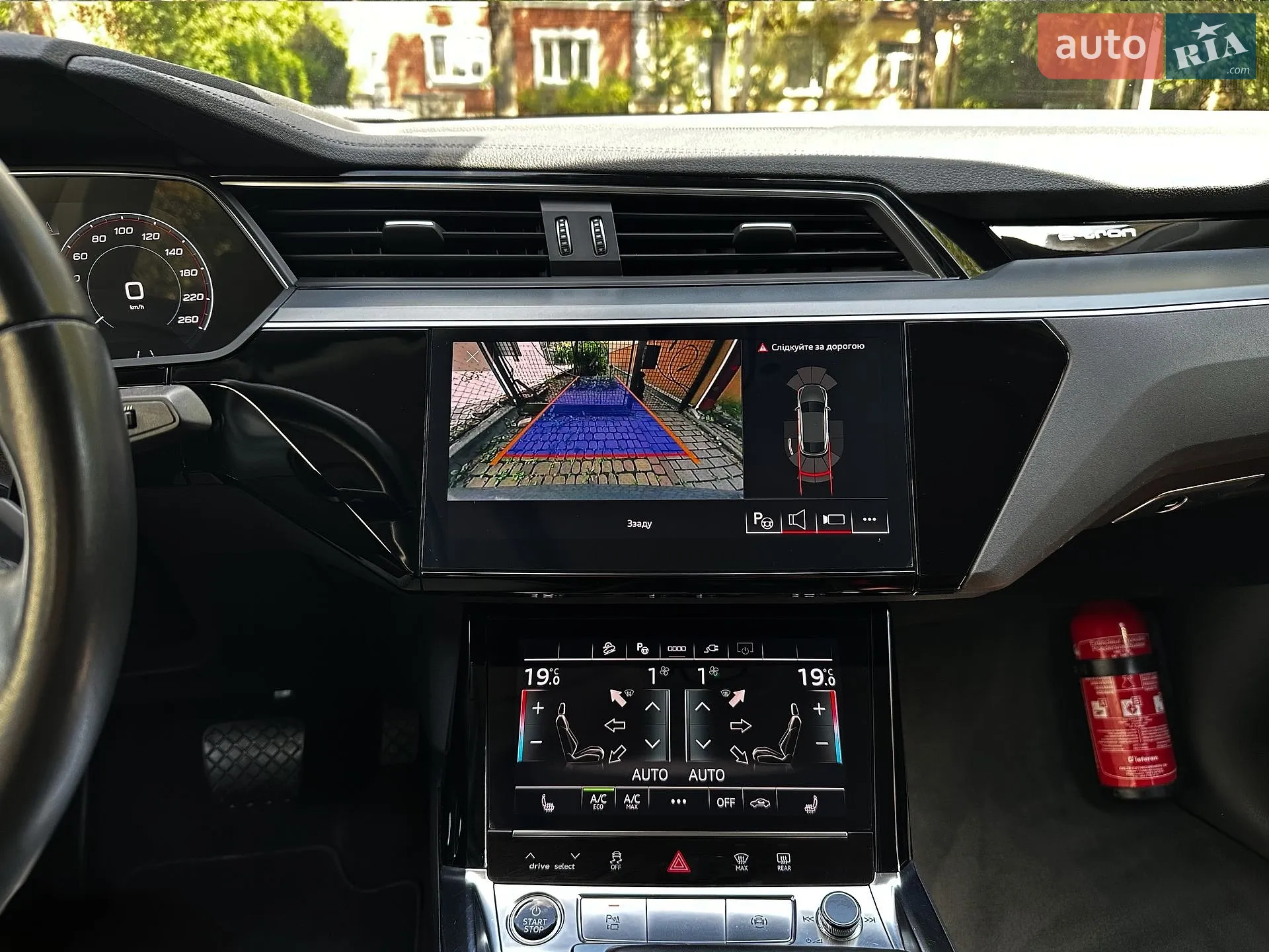 2021 Audi e-tron Sportback - мініатюра 28