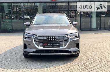 Позашляховик / Кросовер Audi e-tron 2019 в Києві