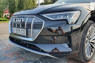 Позашляховик / Кросовер Audi e-tron 2019 в Кременчуці