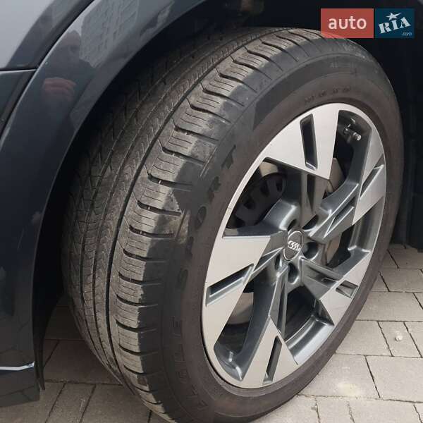 Внедорожник / Кроссовер Audi e-tron 2019 в Хмельницком