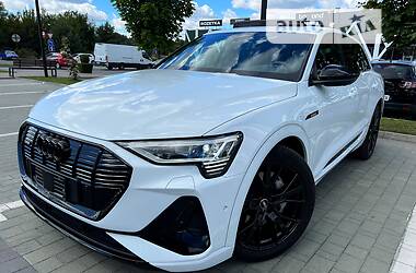 Позашляховик / Кросовер Audi e-tron 2020 в Хмельницькому