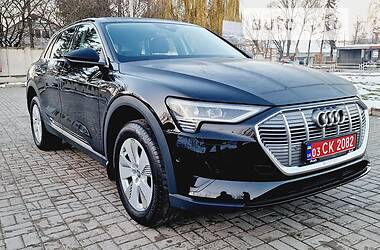 Внедорожник / Кроссовер Audi e-tron 2020 в Тернополе