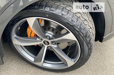 Позашляховик / Кросовер Audi e-tron 2022 в Києві
