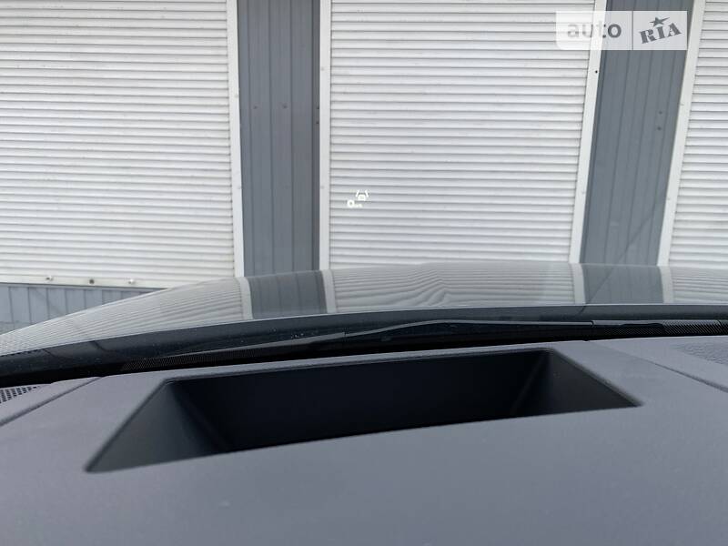 Позашляховик / Кросовер Audi e-tron 2022 в Києві